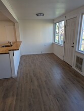 434 W 4th Ave in Omak, WA - Building Photo - Building Photo