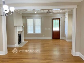 300 Keener Blvd in Belmont, NC - Building Photo - Building Photo