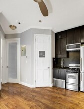 E 6TH ST., Unit 6 in New York, NY - Foto de edificio - Building Photo