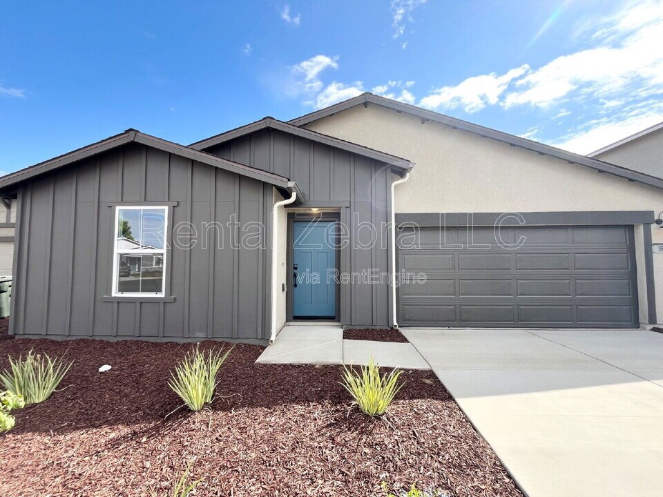 356 Halisan Ct in Merced, CA - Building Photo