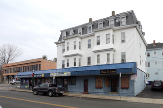 1572-1586 Pleasant St in Fall River, MA - Building Photo - Building Photo