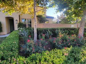 63 Finch, Unit Bedroom 1 in Lake Forest, CA - Building Photo