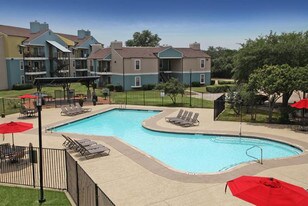 Nichols Park in Austin, TX - Building Photo