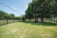 7601 Parker Rd photo'