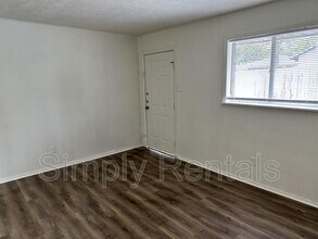 2002 Washington St in Commerce, TX - Building Photo - Building Photo