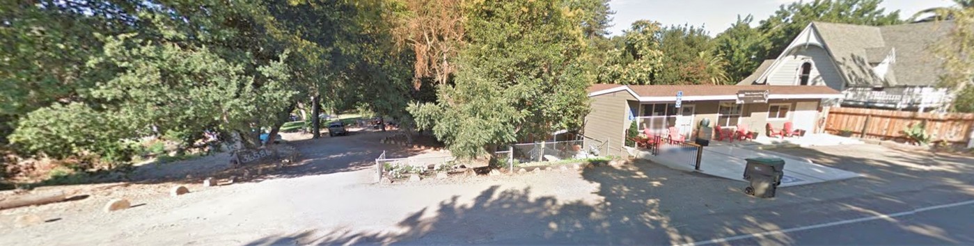 36570 Riverview Dr in Clarksburg, CA - Building Photo