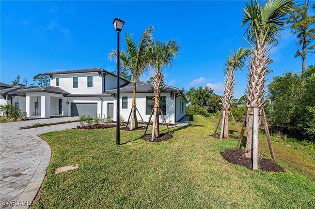 13000 Georges Cay in Ft. Myers, FL - Building Photo - Building Photo