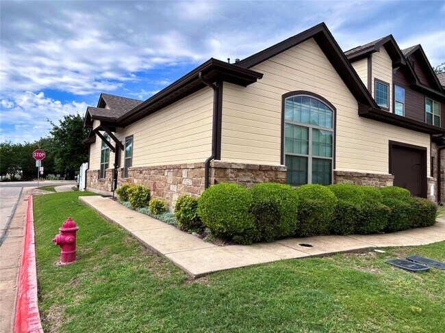 11252 Lost Maples Trail in Austin, TX - Building Photo - Building Photo