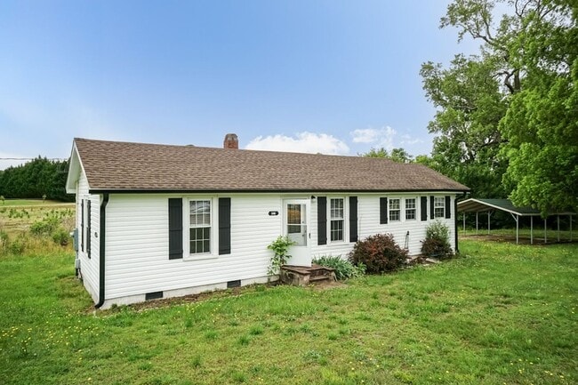 property at 346 Clyde Pearce Rd
