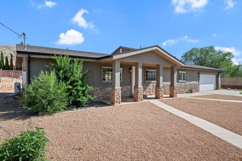 146 E 400 N in La Verkin, UT - Building Photo