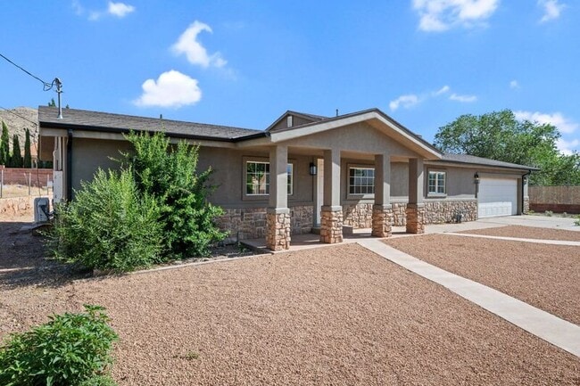 property at 146 E 400 N