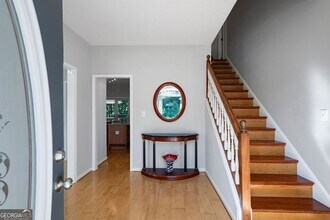 821 Soaring Dr NE in Marietta, GA - Building Photo - Building Photo