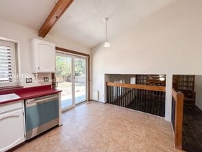 4035 Thundercloud Dr in Colorado Springs, CO - Foto de edificio - Building Photo