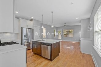 5904 Carl Pl in Nashville, TN - Building Photo - Building Photo