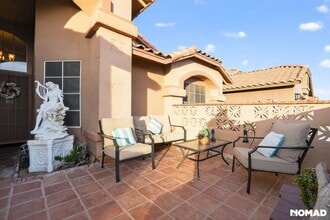 4536 E Thistle Landing Dr in Phoenix, AZ - Building Photo - Building Photo