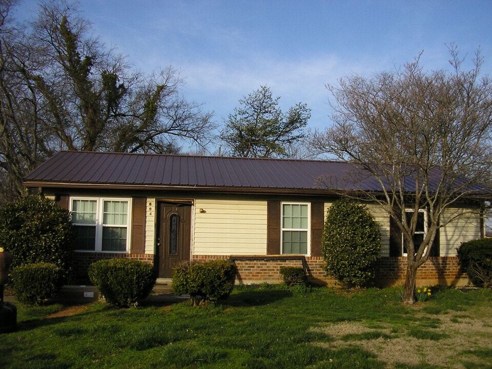 804 W Town Ct in Bowling Green, KY - Building Photo