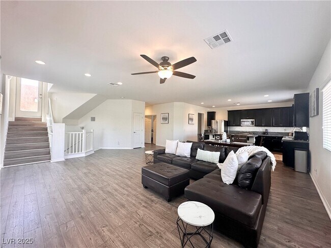 property at 5630 Aspen Heights Dr