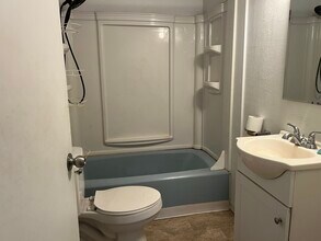 1329 Sherman Ave in Port Orchard, WA - Building Photo - Building Photo