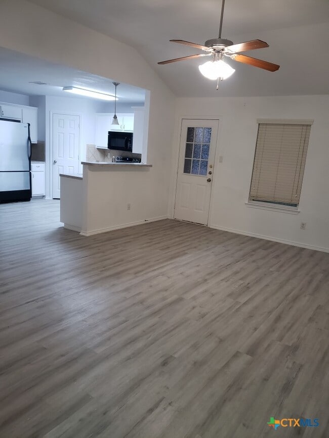 1121 Dixon Cir in Copperas Cove, TX - Building Photo - Building Photo