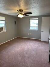 313 N 4th St, Unit 4 in Noble, OK - Building Photo - Building Photo