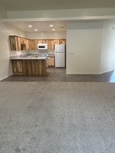 2124 E Olympic Ave, Unit 2124 in Idaho Falls, ID - Building Photo - Building Photo