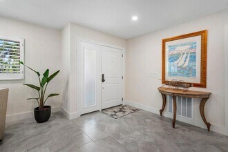 2021 NW 3rd Ave in Delray Beach, FL - Foto de edificio - Building Photo