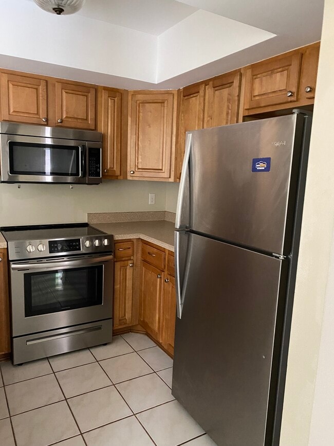 1530 SE Royal Green Cir, Unit 108 in Port St. Lucie, FL - Building Photo - Building Photo