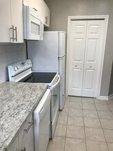 315 Branard St in Houston, TX - Building Photo - Building Photo