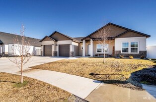 1406 Concord St in Jerome, ID - Building Photo