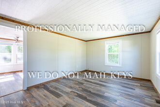 1105 N Winstead Ave in Rocky Mount, NC - Building Photo - Building Photo