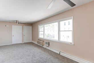 11 Poplar St in Wormleysburg, PA - Building Photo - Building Photo