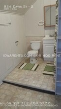 824 Davis Ave in Corning, IA - Building Photo - Building Photo