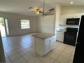 1158 MacArthur St in Lake Placid, FL - Building Photo - Building Photo