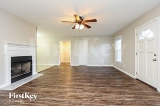 802 Red Hollow Dr in Springfield, TN - Building Photo - Building Photo