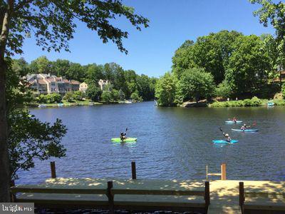 11019 Thrush Ridge Rd in Reston, VA - Building Photo