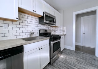 4400 Devonshire Rd, Unit 2 in Detroit, MI - Foto de edificio - Building Photo