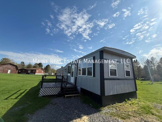 property at 4 Hall Dr