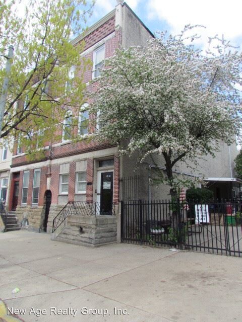 3029 W Girard Ave in Philadelphia, PA - Building Photo