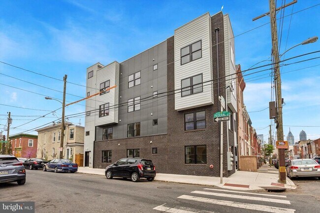 1164 S 18th St-Unit -3 in Philadelphia, PA - Building Photo - Building Photo