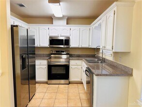 13 West Dr in Edinburg, TX - Building Photo - Building Photo