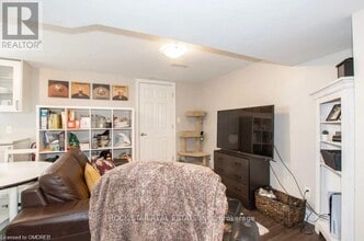 17 Ridgeview Ave in St Catharines, ON - Building Photo - Building Photo