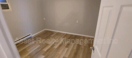 221 Pattie Gap Rd in Philadelphia, TN - Building Photo - Building Photo