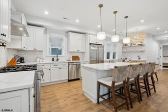 9412 Ventnor Ave in Margate City, NJ - Building Photo - Building Photo