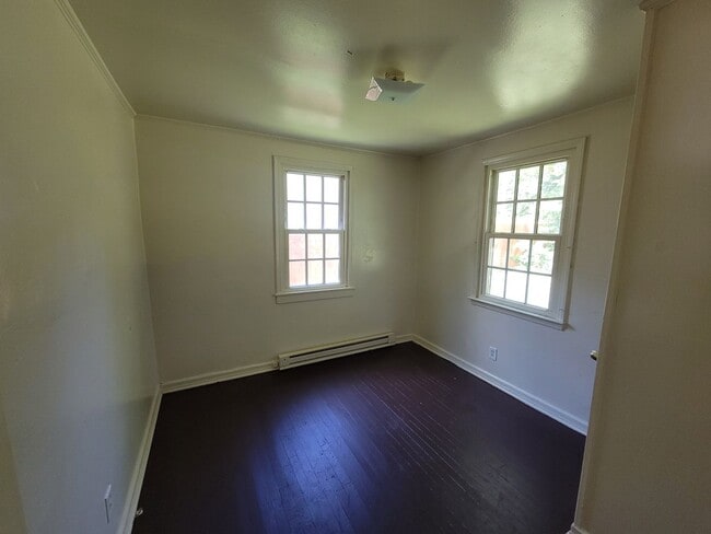1321 Mayfair Ave in Greensboro, NC - Building Photo - Building Photo