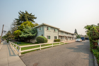 664 Morse Ave in Sunnyvale, CA - Building Photo - Building Photo