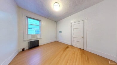 34 Cherokee St, Unit 3 in Boston, MA - Building Photo - Building Photo