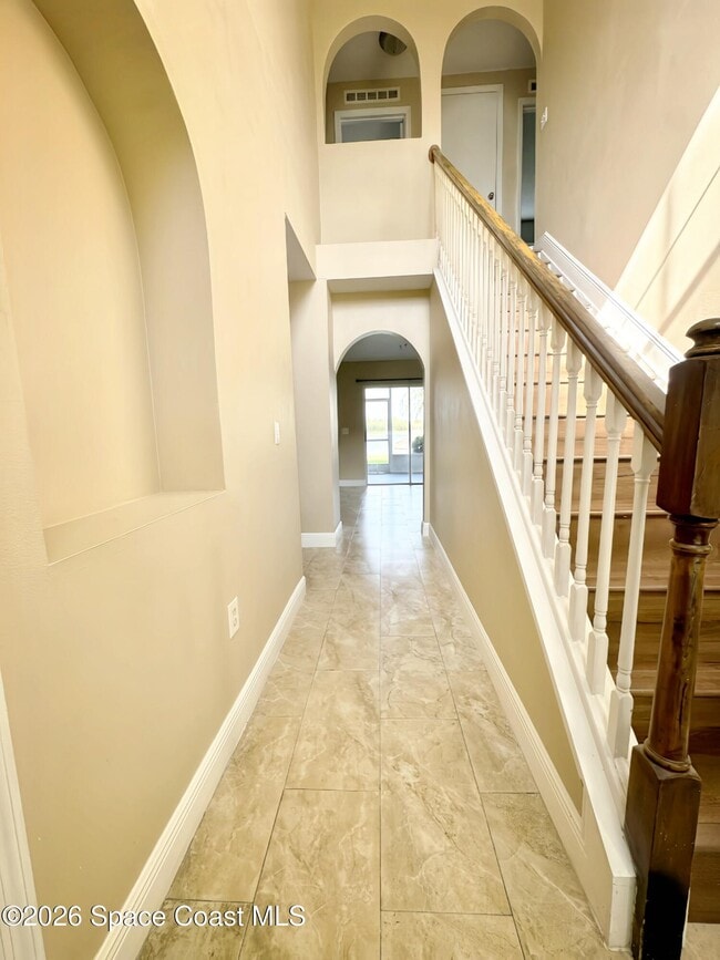 1718 Sawgrass Dr SW in Palm Bay, FL - Building Photo - Building Photo