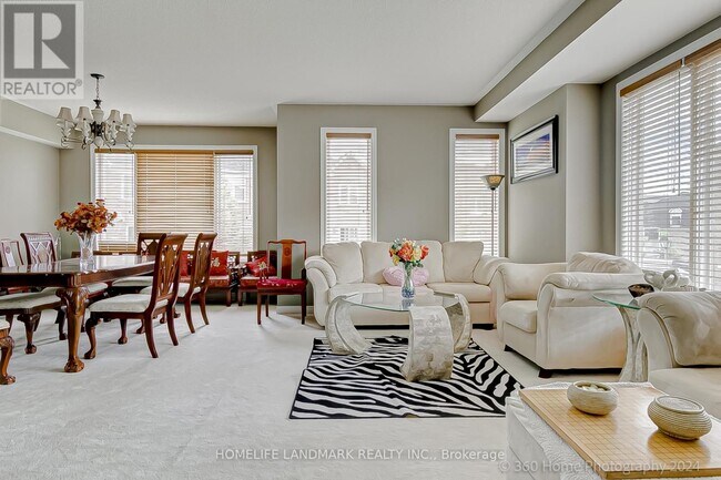 189 Leitchcroft Crescent in Markham, ON - Building Photo - Building Photo