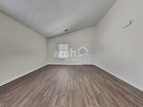 114 Blue Jasmine Ln in Summerville, SC - Building Photo - Building Photo