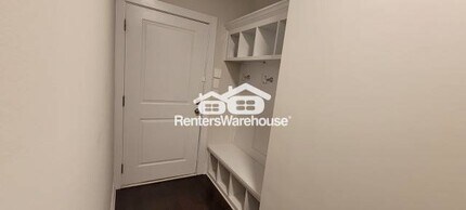 1351 Callahan Cv in Atlanta, GA - Foto de edificio - Building Photo